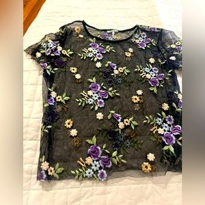 Kimchi blue sheer embroidered floral baby tee, size S